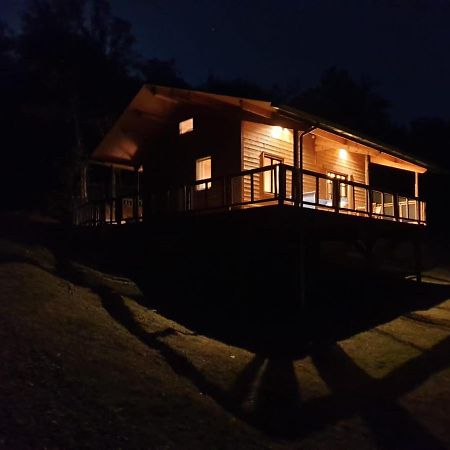 Rustic Cabin In The Woods/Cabana En El Bosque Amer Extérieur photo